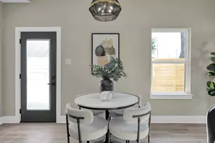 2105 Esther Dr, Houston, TX 77088 - Photo 7