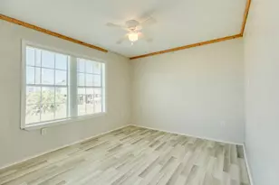 218 Coral Ct, Surfside Beach, TX 77541 - Photo 9