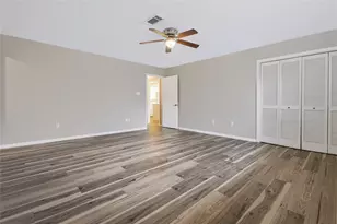 2405 Powell St, Bay City, TX 77414 - Photo 9