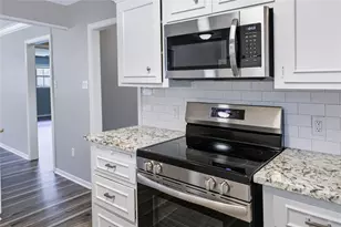 2405 Powell St, Bay City, TX 77414 - Photo 19