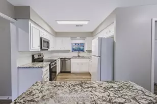 2405 Powell St, Bay City, TX 77414 - Photo 7