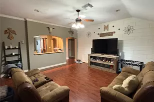110 Dove Trail, Richwood, TX 77531 - Photo 9