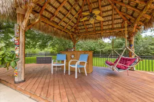 2739 Lawrence Rd, Kemah, TX 77565 - Photo 11