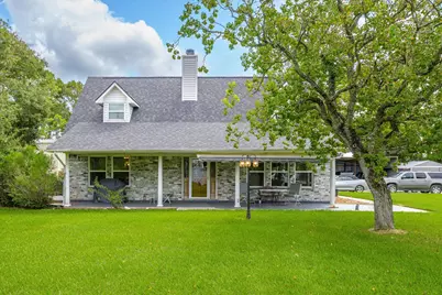 2739 Lawrence Road, Kemah, TX 77565 - Photo 1