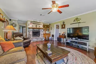 2739 Lawrence Rd, Kemah, TX 77565 - Photo 13