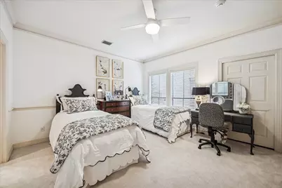 4832 Post Oak Timber Drive, Houston, TX 77056 - Photo 23