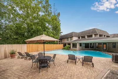 2238 S Piney Point Road #109, Houston, TX 77063 - Photo 3