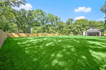 557 Star Dust Drive, Livingston, TX 77351 - Photo 7