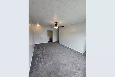 615 Kernohan Street #4, Crosby, TX 77532 - Photo 5