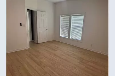 125 N Shirley Street, Alvin, TX 77511 - Photo 13