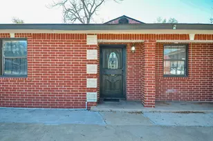 11517 Bannister Ln, Houston, TX 77076 - Photo 3