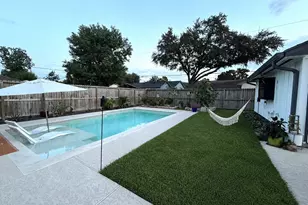 5815 Hoover St, Houston, TX 77092 - Photo 1