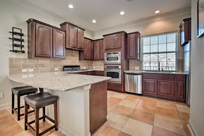 91 Low Country Lane, The Woodlands, TX 77380 - Photo 9