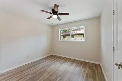 9863 Swan Court, Conroe, TX 77385 - Photo 21