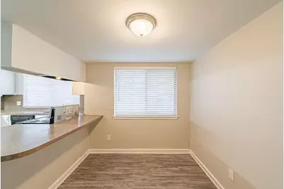 16234 Summer Wind Drive, Houston, TX 77090 - Photo 11