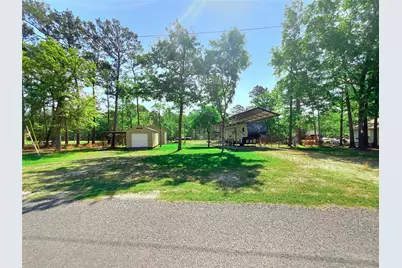 642 Kingwood Drive, Trinity, TX 75862 - Photo 19