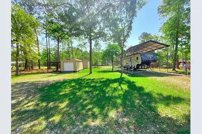 642 Kingwood Drive, Trinity, TX 75862 - Photo 5