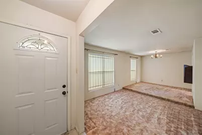 8922 Indian River Drive, Houston, TX 77088 - Photo 17