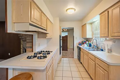 8922 Indian River Drive, Houston, TX 77088 - Photo 3