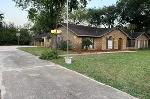 1408 Ward Bend Rd, Sealy, TX 77474 - Photo 5