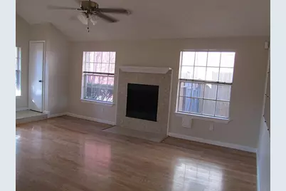 1235 Kings Creek Trl, Missouri City, TX 77459 - Photo 7