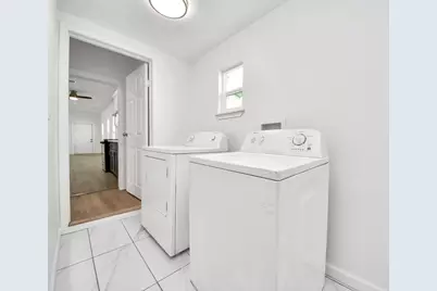 7045 Avenue E, Houston, TX 77011 - Photo 19