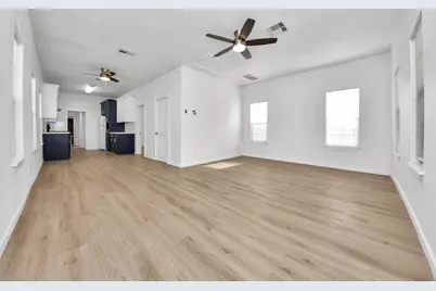 7045 Avenue E, Houston, TX 77011 - Photo 7