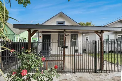 7045 Avenue E, Houston, TX 77011 - Photo 1