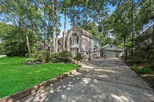 107 N Summer Cloud Dr, The Woodlands, TX 77381 - Photo 3