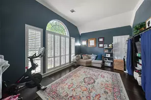 107 N Summer Cloud Dr, The Woodlands, TX 77381 - Photo 11