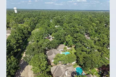 107 N Summer Cloud Drive, The Woodlands, TX 77381 - Photo 43