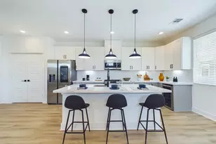 8317 Springwood Cyn Ln, Houston, TX 77055 - Photo 11