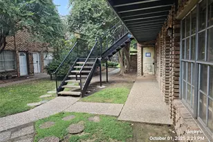 6401 Skyline Dr, Houston, TX 77057 - Photo 7