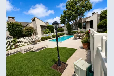 7057 N Holiday Drive, Galveston, TX 77550 - Photo 17