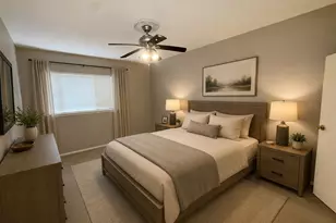 7057 N Holiday Dr, Galveston, TX 77550 - Photo 3