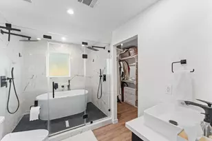 2619 Rosewood St, Houston, TX 77004 - Photo 17