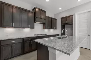 17827 Quartz Spgs Ln, Tomball, TX 77377 - Photo 3