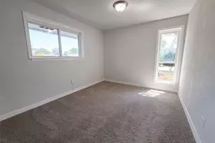 1114 Forestburg Dr, Houston, TX 77038 - Photo 17