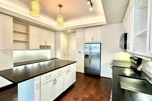 2303 Mid Ln Ln, Houston, TX 77027 - Photo 11