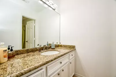 410 Kingfisher Drive, Sugar Land, TX 77478 - Photo 31