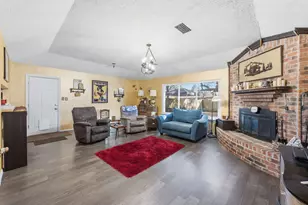 9806 Cassowary Dr, Conroe, TX 77385 - Photo 9