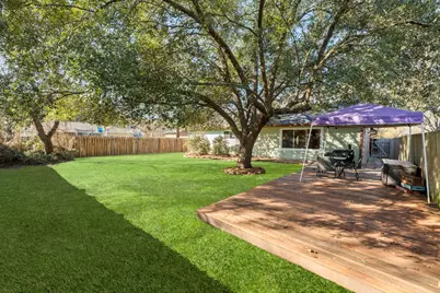 9806 Cassowary Drive, Conroe, TX 77385 - Photo 23