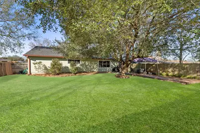 9806 Cassowary Drive, Conroe, TX 77385 - Photo 25