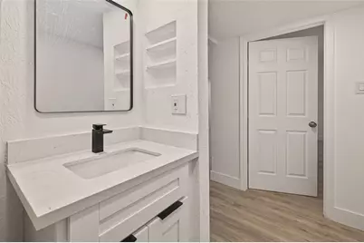 3300 Yorktown Street #15, Houston, TX 77056 - Photo 21