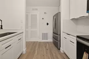 3300 Yorktown St, Houston, TX 77056 - Photo 15