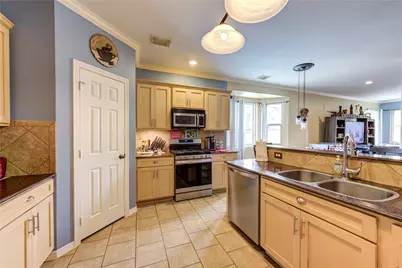 1908 Ivy Arbor Court, Pearland, TX 77581 - Photo 11