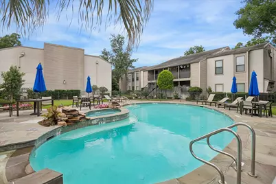 1100 Augusta Drive #25, Houston, TX 77057 - Photo 13