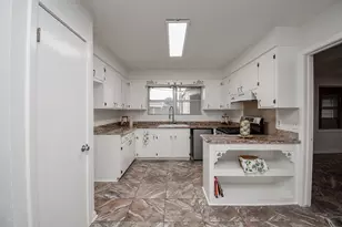 731 Dunwick Ln, Pasadena, TX 77502 - Photo 17