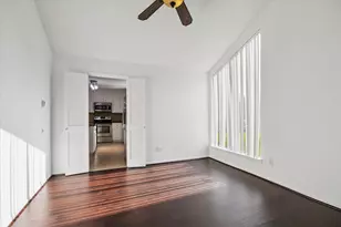 12411 Caren Ct, Houston, TX 77031 - Photo 9