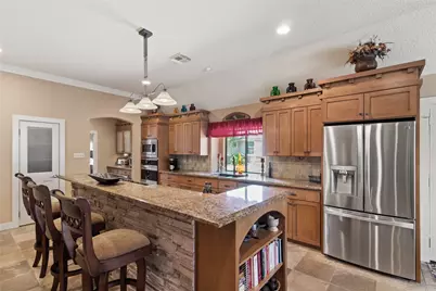 55 Canyon Oak Court, Lake Jackson, TX 77566 - Photo 11